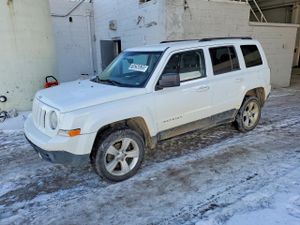 Jeep Patriot LATITUDE 2.4L 4 2014