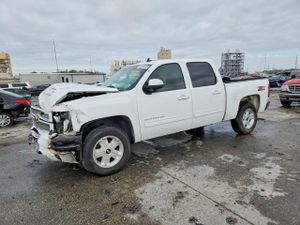 Chevrolet Silverado 1500 C1500 LT 5.3L 8 2013