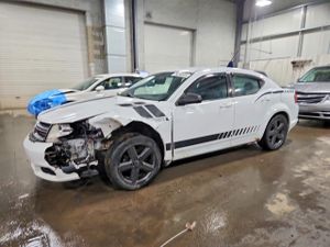 Dodge Avenger SE 2.4L 4 2013