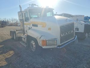 Mack 600 CH600 6 2000