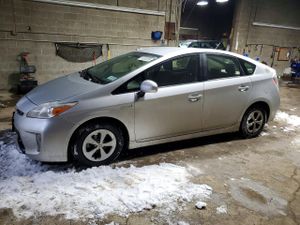 Toyota Prius 1.8L 4 2012