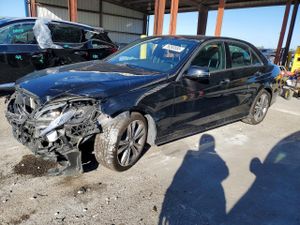 Mercedes-Benz E 350 4MATIC 3.5L 6 2015