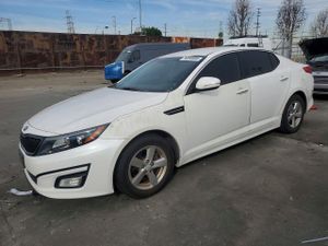 Kia Optima LX 2.4L 4 2015