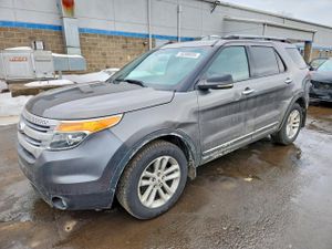Ford Explorer XLT 3.5L 6 2012