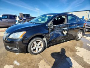 Nissan Sentra S 1.8L 4 2015