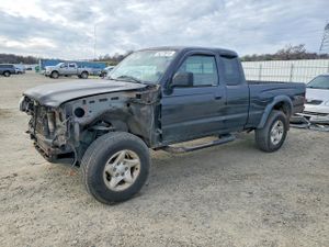 Toyota Tacoma XTRACAB PRERUNNER 2.7L 4 2001
