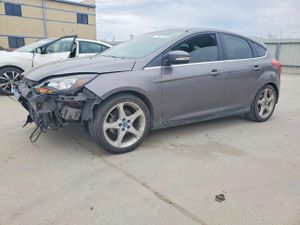 Ford Focus TITANIUM 2.0L 4 2013