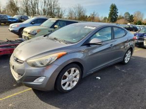 Hyundai Elantra GLS 1.8L 4 2012