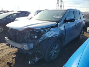 Toyota Highlander XLE 3.5L 6 2014