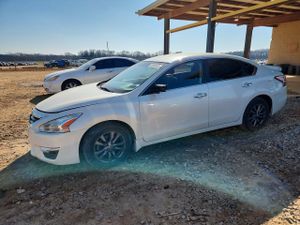 Nissan Altima 2.5 2.5L 4 2015