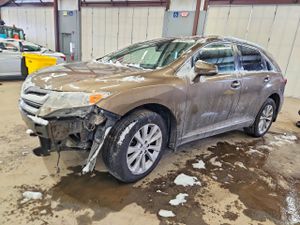 Toyota Venza LE 2.7L 4 2013