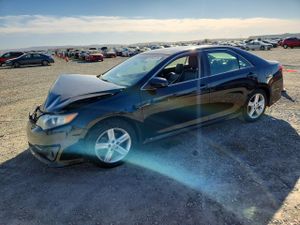 Toyota Camry L 2.5L 4 2014