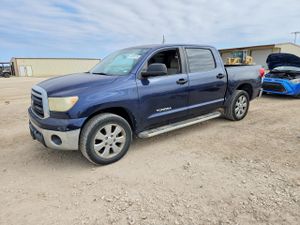 Toyota Tundra CREWMAX SR5 4.6L 8 2010