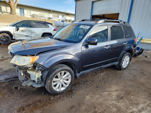 Subaru Forester 2.5X PREMIUM 2.5L 4 2012