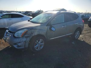 Nissan Rogue S 2.5L 4 2012