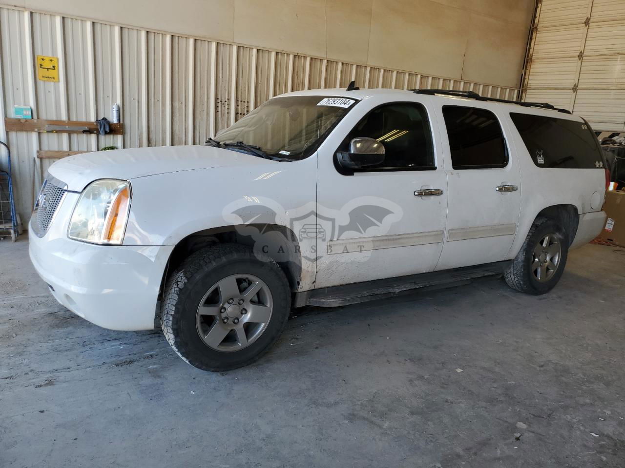 GMC Yukon C1500 SLT 5.3L  8 2011