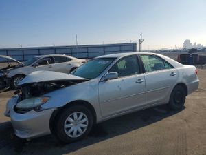 Toyota Camry LE 2.4L 4 2005