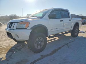 Nissan Titan XE 5.6L 8 2008