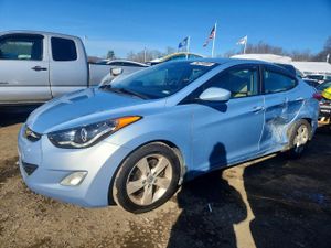 Hyundai Elantra GLS 1.8L 4 2012