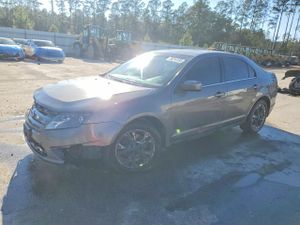 Ford Fusion SE 2.5L 4 2012