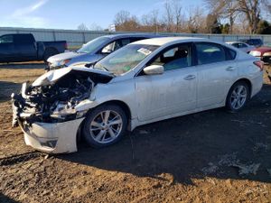 Nissan Altima 2.5 2.5L 4 2015