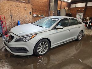 Hyundai Sonata SPORT 2.4L 4 2015