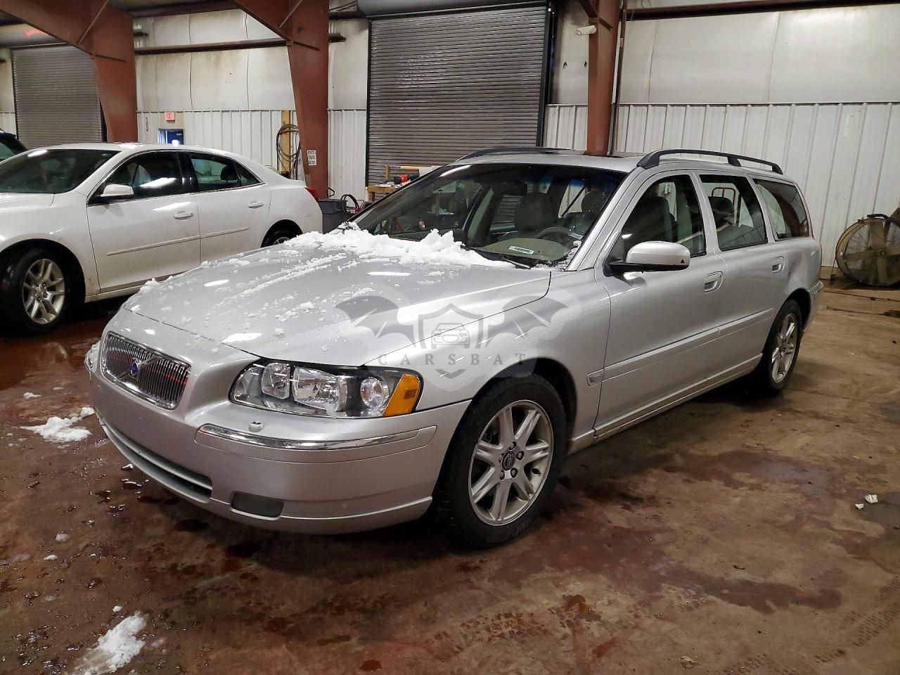 Volvo V70 FWD 2.5L 5 2005
