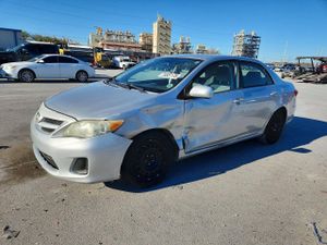 Toyota Corolla BASE 1.8L 4 2012