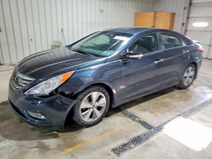 Hyundai Sonata SE 2.0L 4 2013