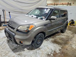 Kia Soul + 2.0L 4 2010