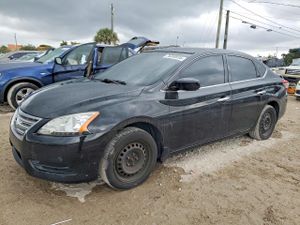 Nissan Sentra S 1.8L 4 2015