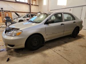 Toyota Corolla CE 1.8L 4 2004