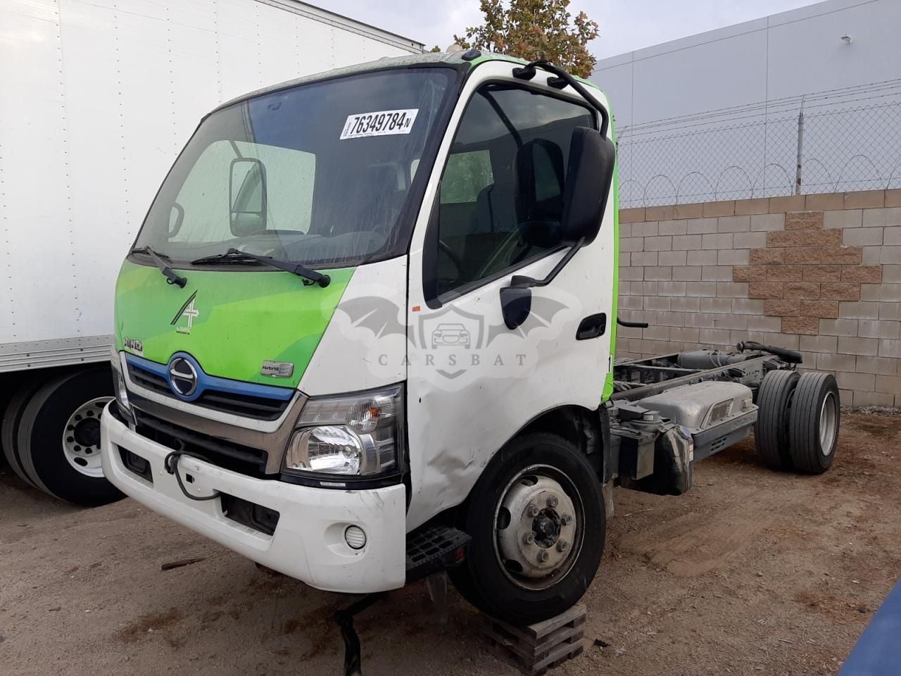 Hino Motors 195 2015