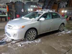 Toyota Corolla BASE 1.8L 4 2012