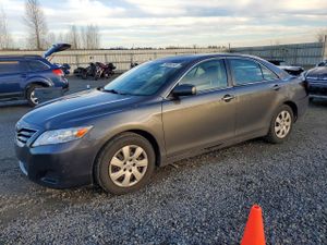 Toyota Camry BASE 2.5L 4 2010