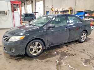 Toyota Corolla BASE 1.8L 4 2013