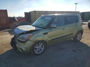 Kia Soul + 2.0L 4 2012
