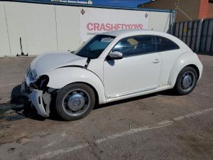 Volkswagen Beetle 2.5L 5 2012