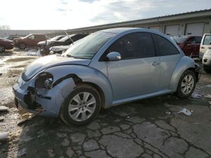 Volkswagen Beetle S 2.5L 5 2009
