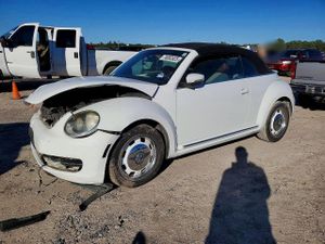Volkswagen Beetle 1.8T 1.8L 4 2015