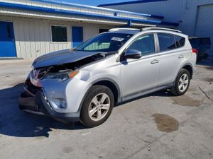 Toyota Rav4 XLE 2.5L 4 2013