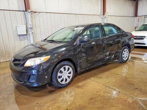 Toyota Corolla BASE 1.8L 4 2011