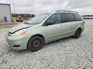 Toyota Sienna CE 3.5L 6 2007