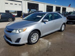 Toyota Camry BASE 2.5L 4 2012