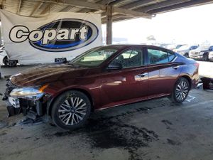 Nissan Altima SV 2.5L 4 2024