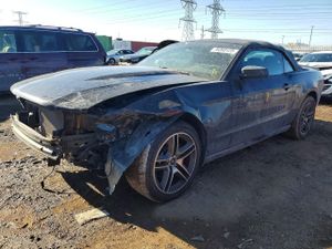 Ford Mustang 3.7L 6 2011