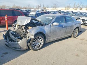Chrysler 300 LIMITED 3.6L 6 2011