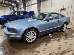 Ford Mustang 4.0L 6 2005