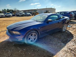 Ford Mustang 3.7L 6 2012