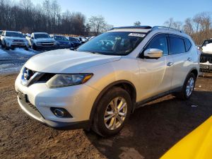 Nissan Rogue S 2.5L 4 2015